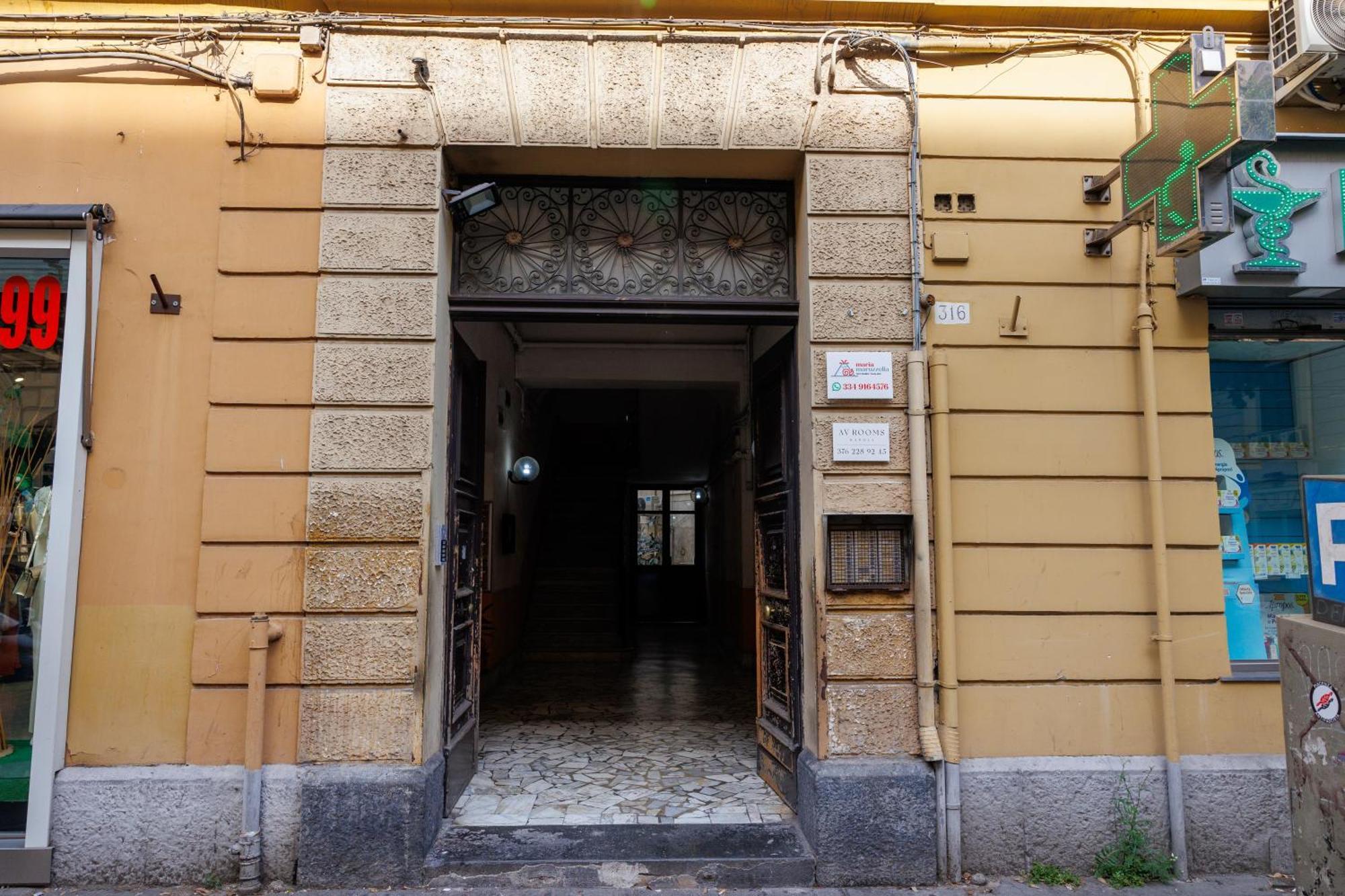 Maria Maruzzella B&B Luxury Suites Naples Exterior photo