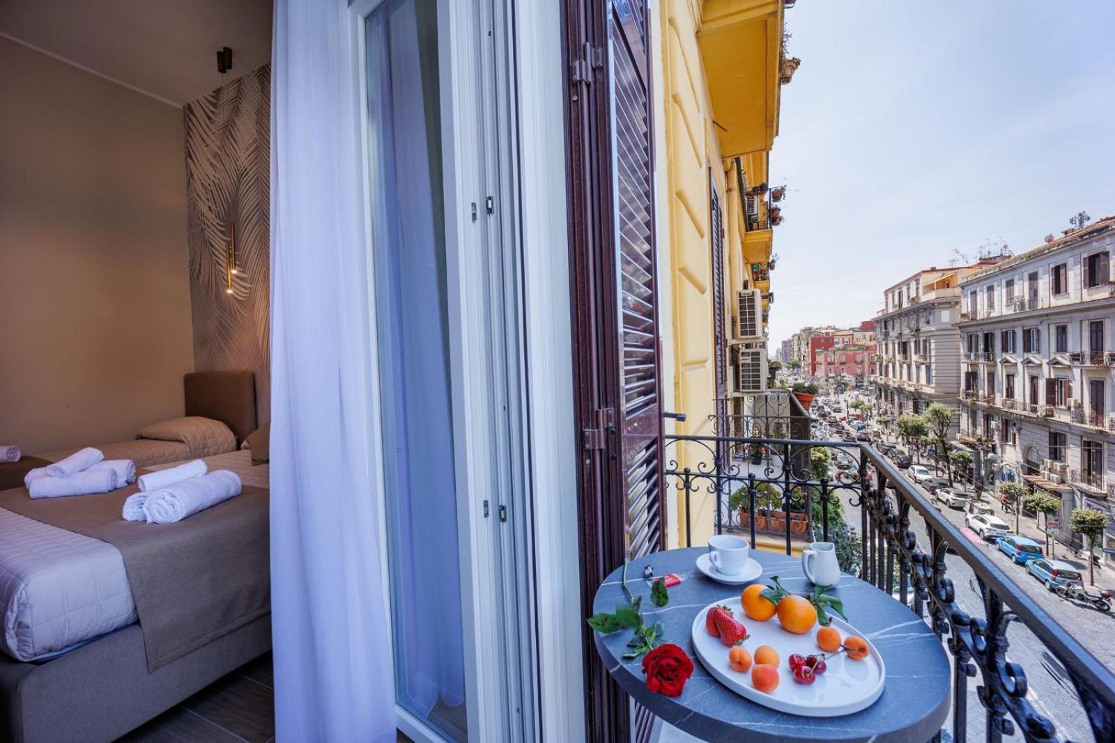 Maria Maruzzella B&B Luxury Suites Naples Exterior photo